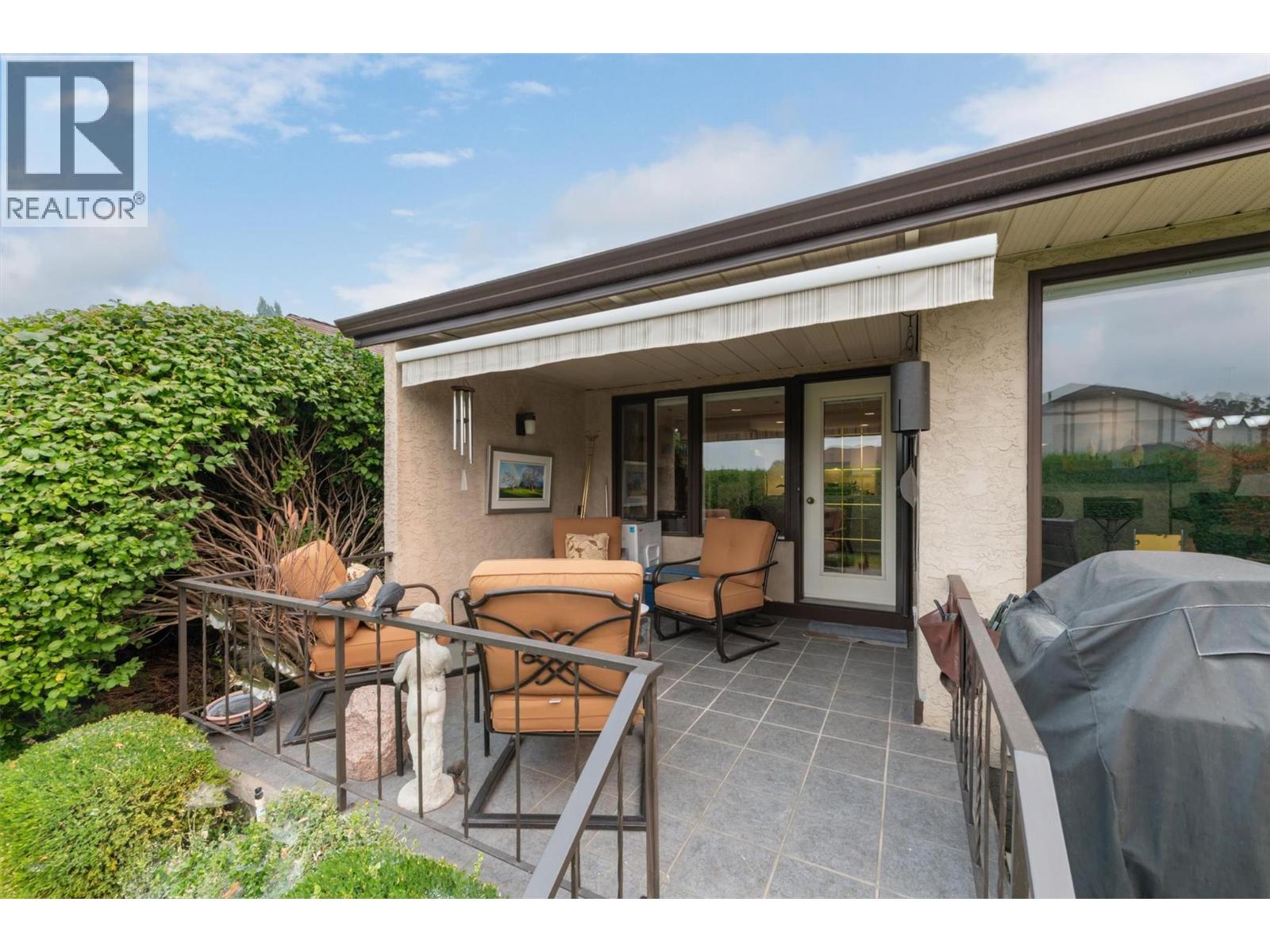 2200 GORDON Drive Unit# 83, Kelowna