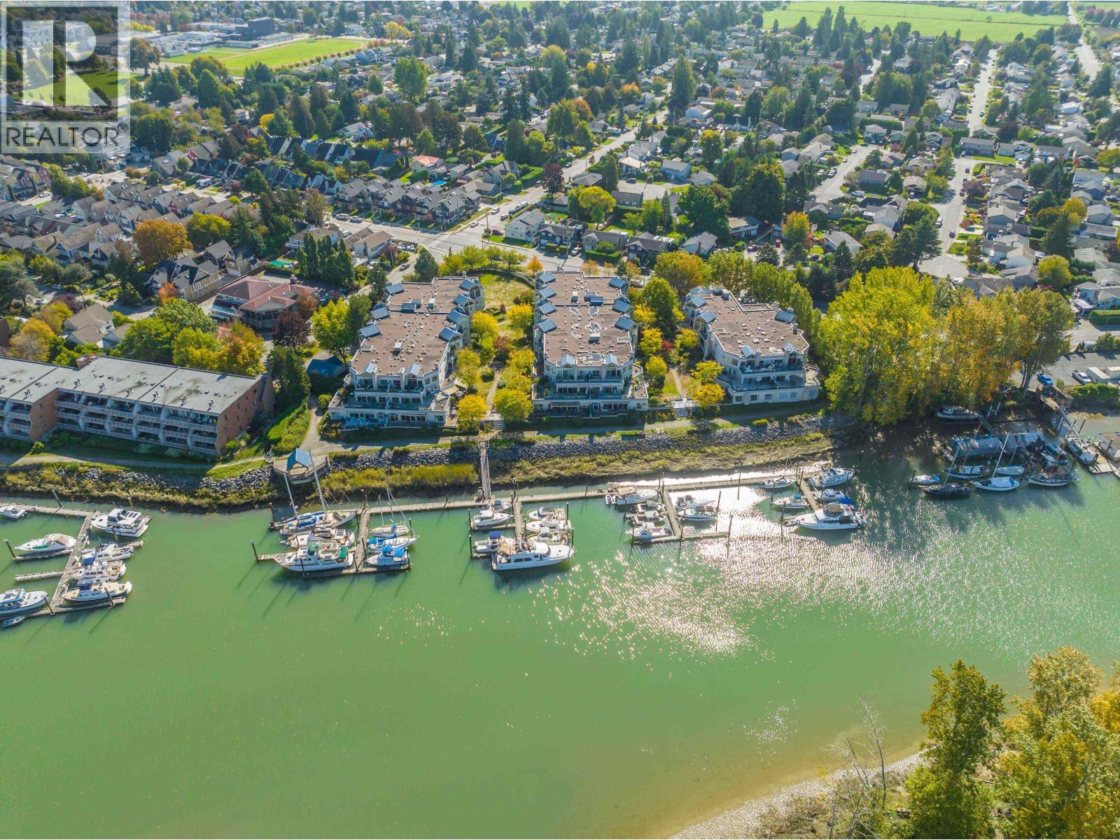 309 4753 W RIVER ROAD, Ladner — photo 2