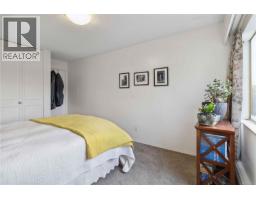 211 964 Heywood Ave, Victoria, BC V8V2Y5 Photo 13