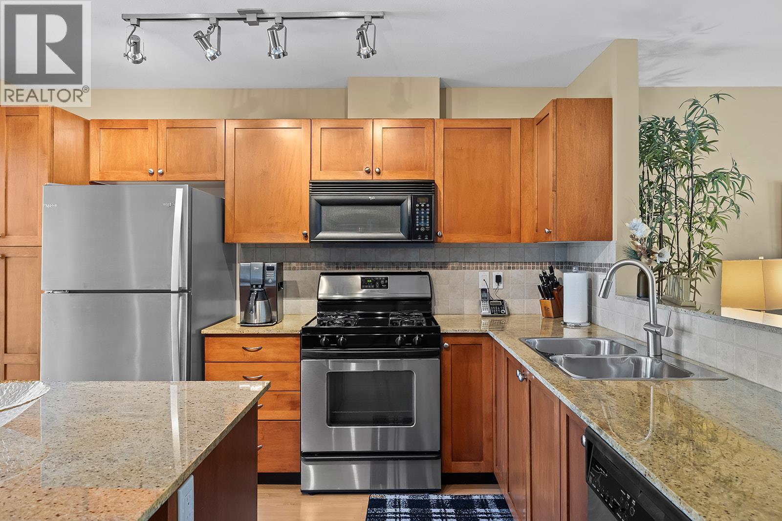 1853 Parkview Crescent Unit# 12, Kelowna