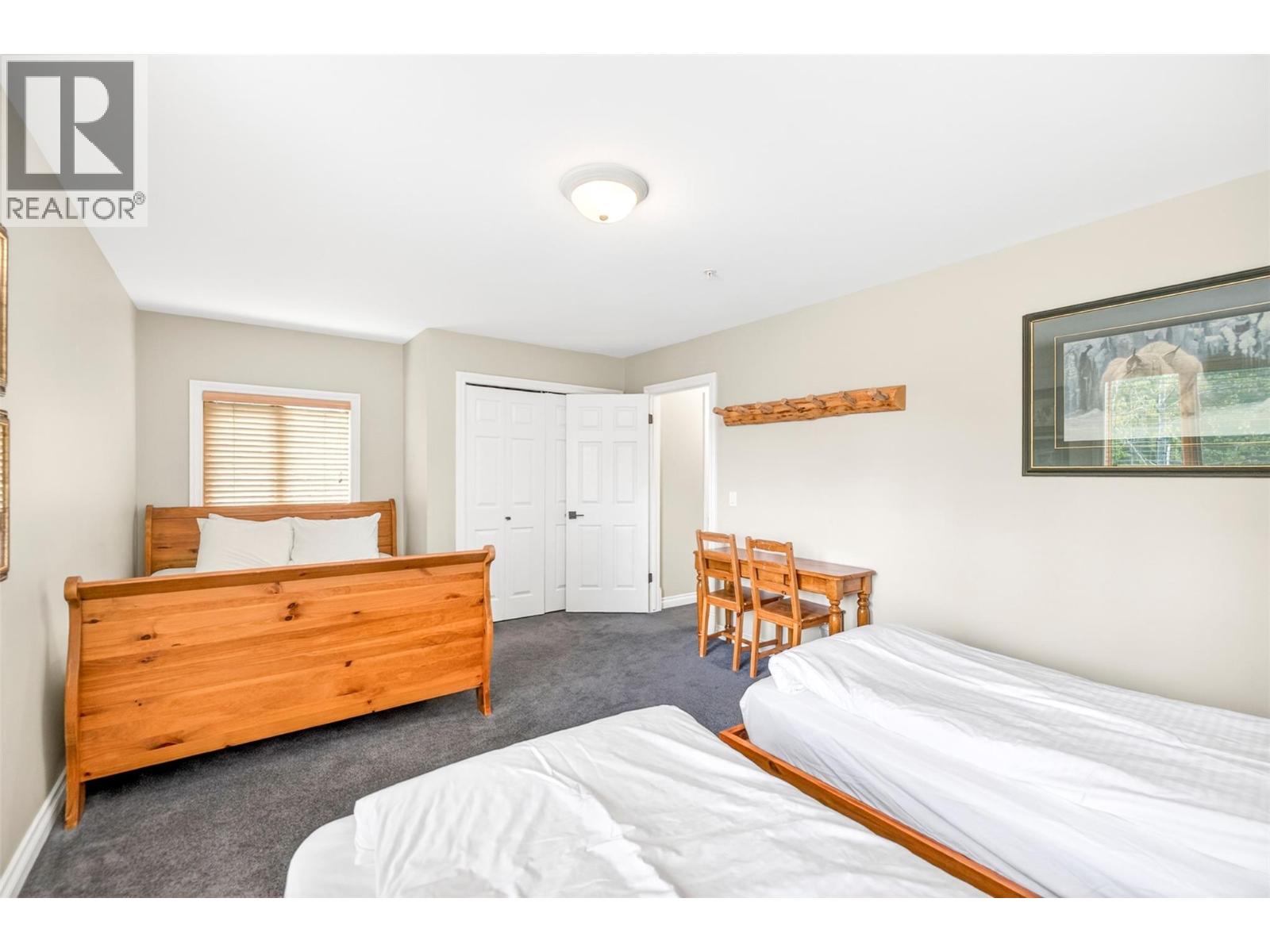 #5 5388 Highline Drive - 60