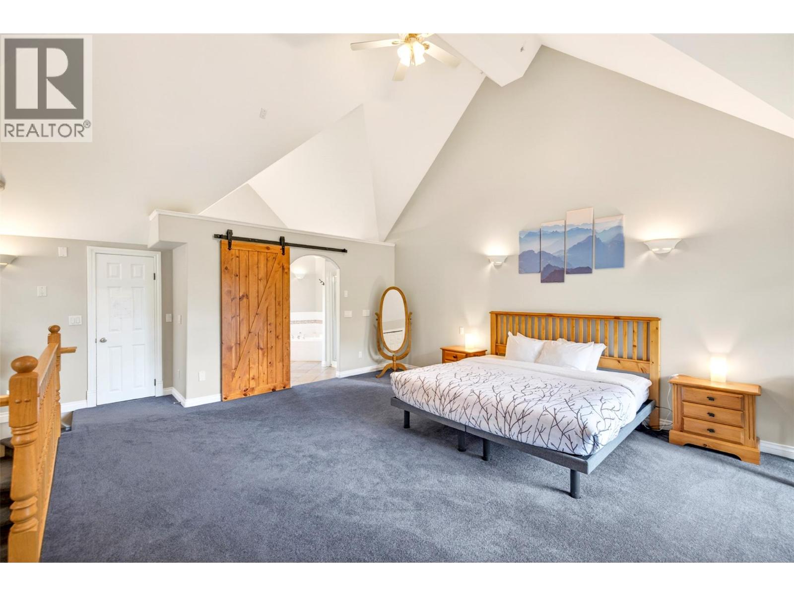 #5 5388 Highline Drive - 64