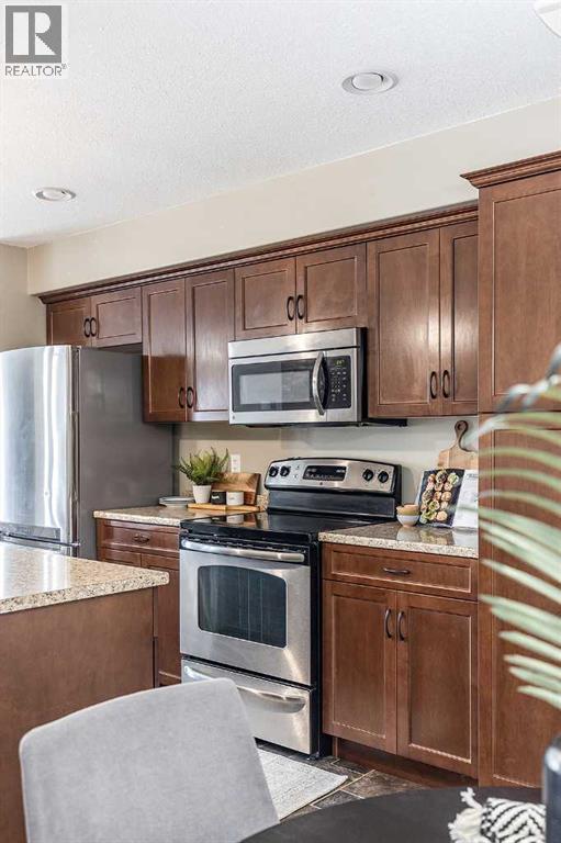 #1 4952 Southlands Drive SE - 17