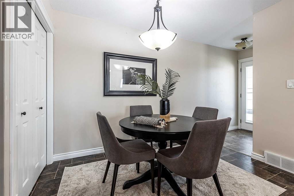 #1 4952 Southlands Drive SE - Image 21