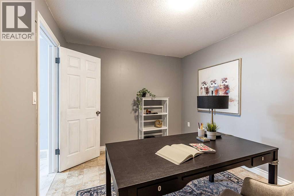 #1 4952 Southlands Drive SE - 48