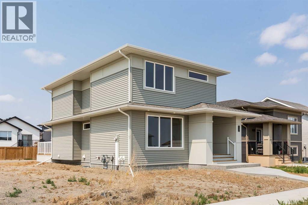 320 Aquitania Boulevard W - Image 41