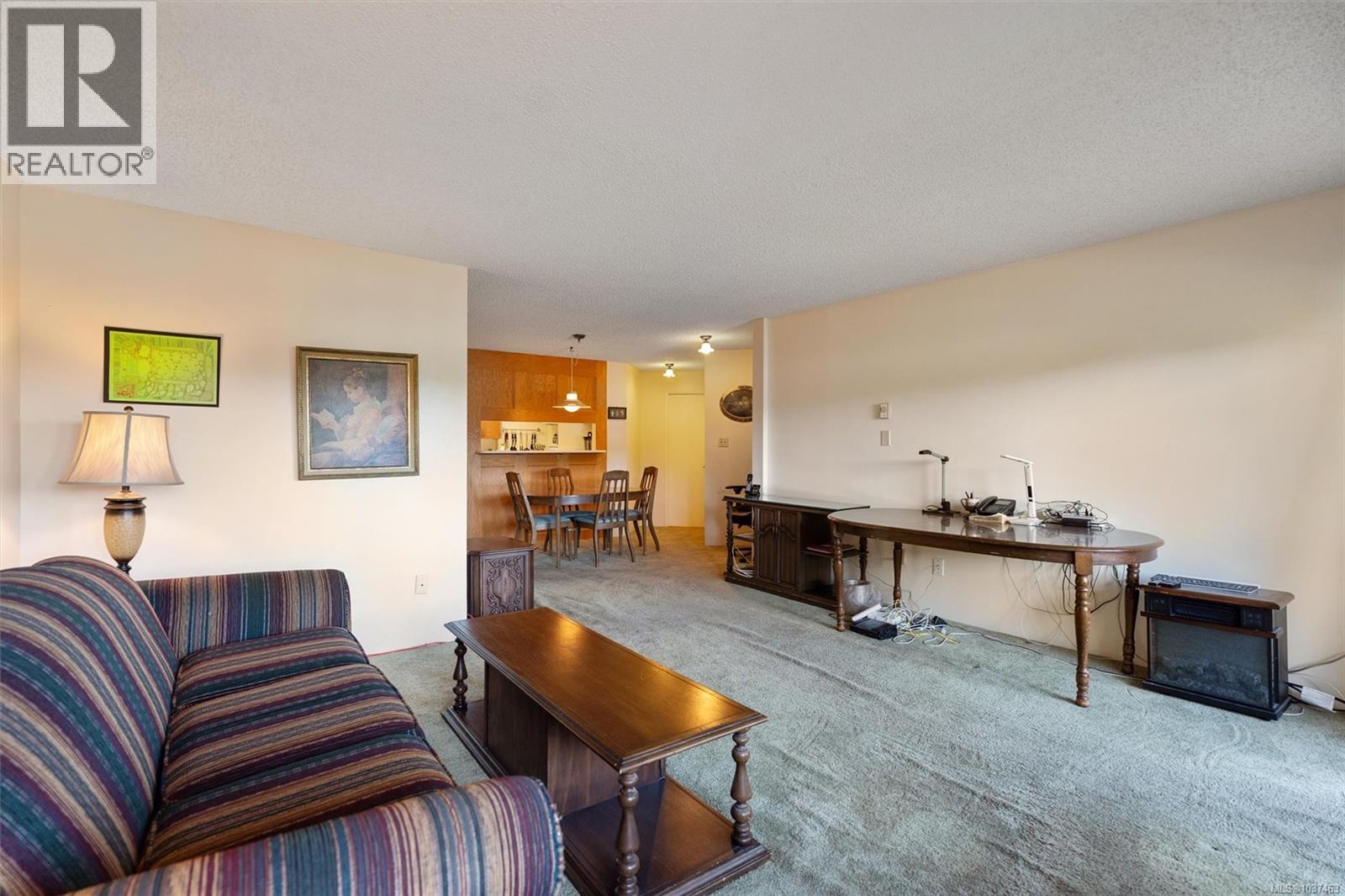 #402 2605 Windsor Rd - Image 10