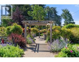 402 2605 Windsor Rd, Oak Bay, BC V8S5H9 Photo 27