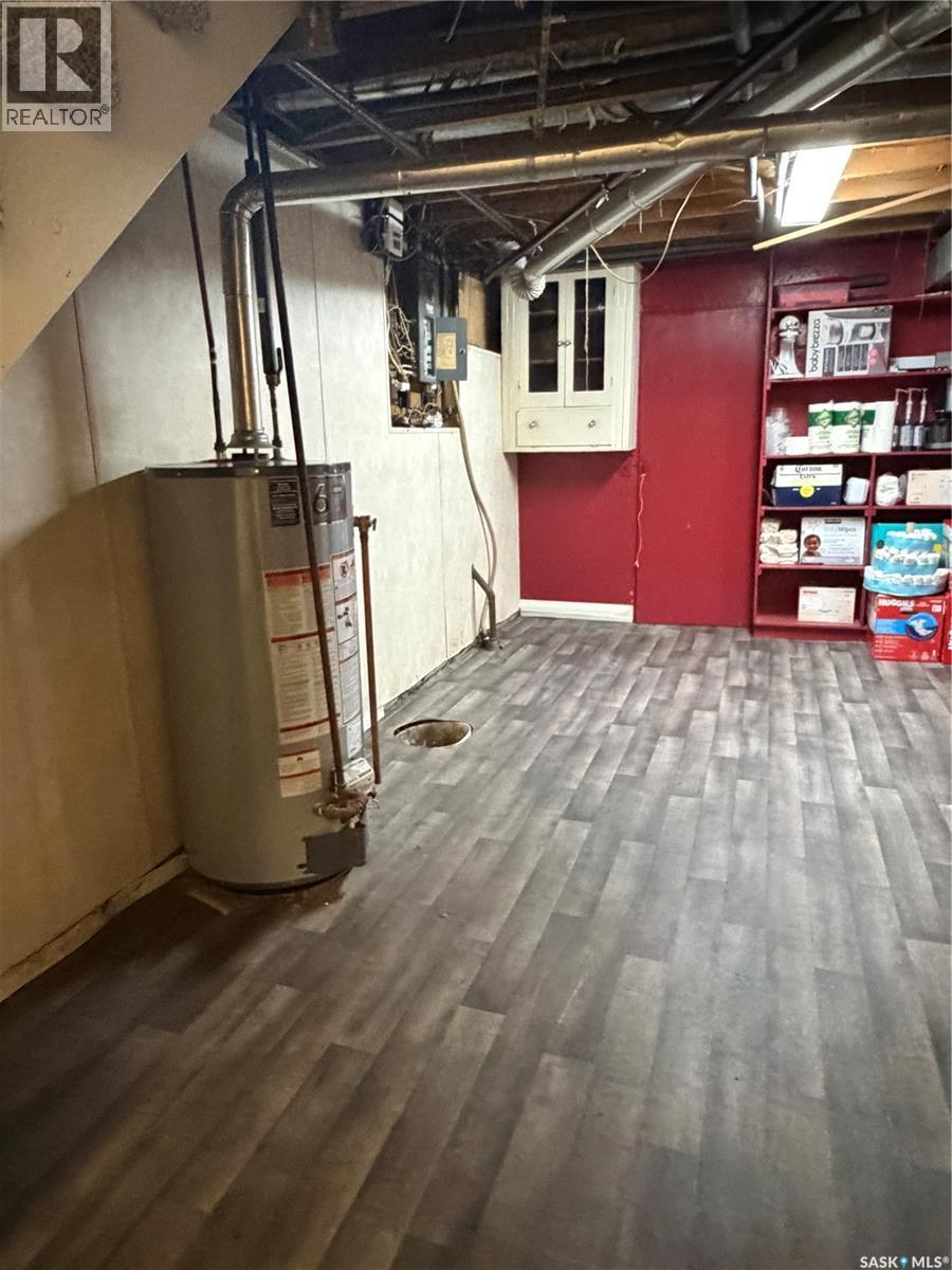 121 Pine STREET - 33
