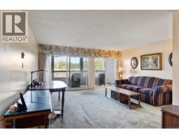 402 2605 Windsor Rd, Oak Bay, BC V8S5H9 Photo 9