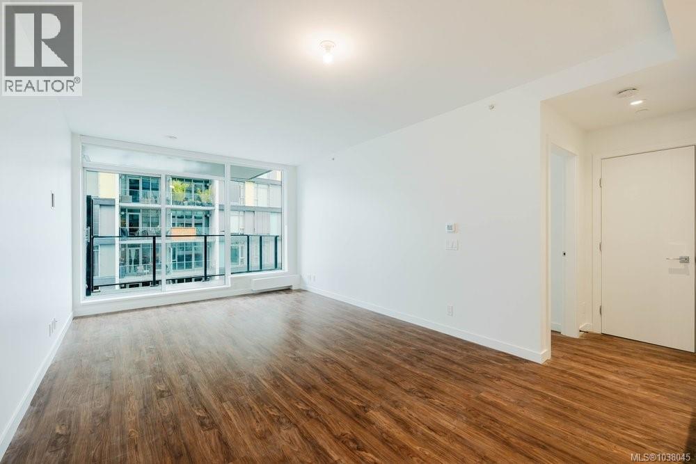 #409 369 TYEE Rd - Image 3