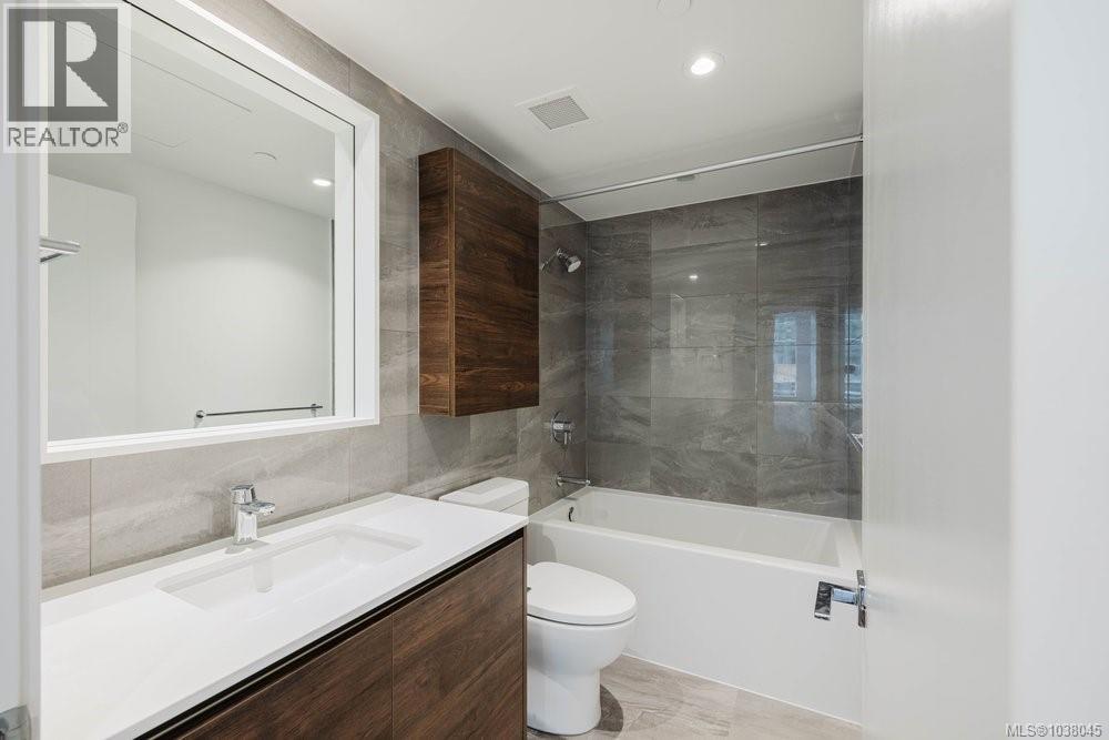 #409 369 TYEE Rd - Image 17