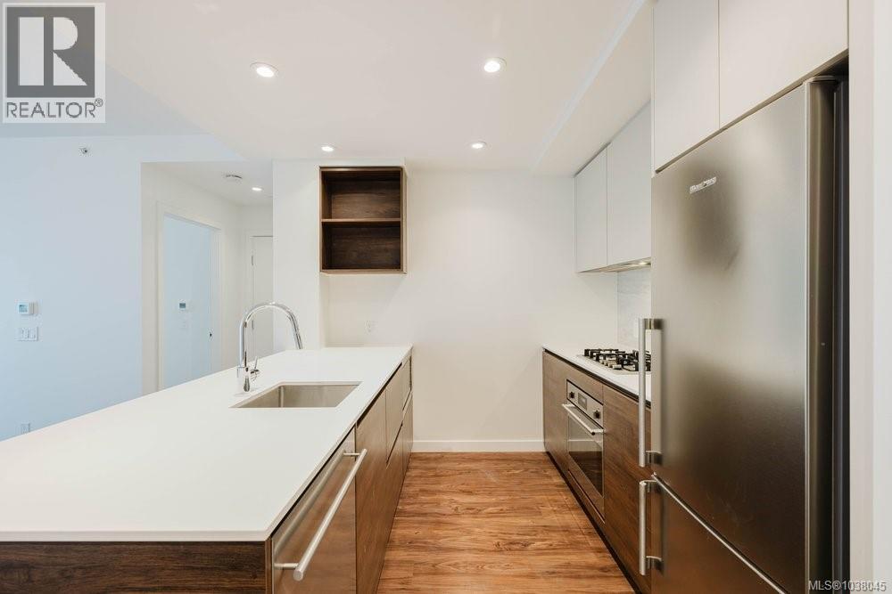 #409 369 TYEE Rd - 8