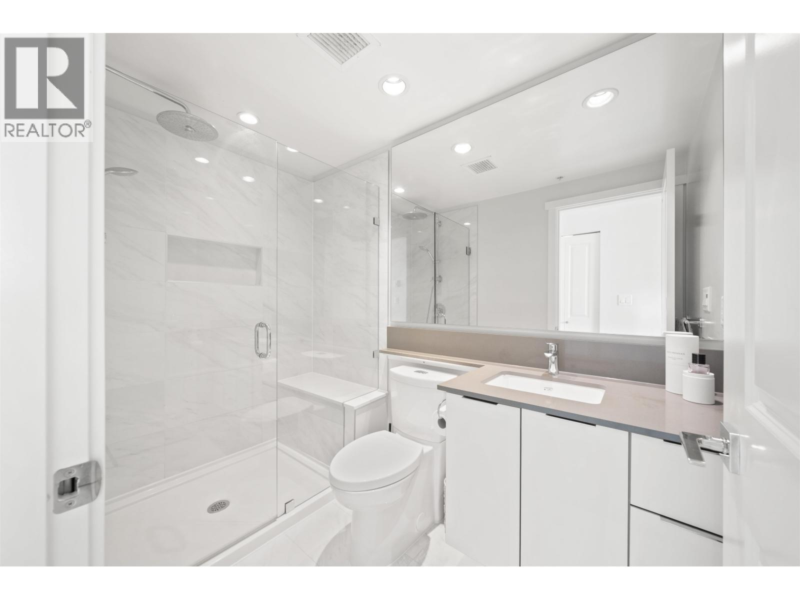 2 Bed, 2 Bath House for Sale in Burnaby – 2503 2388 MADISON AVENUE, Burnaby – MLS# R3154681 - Image 30