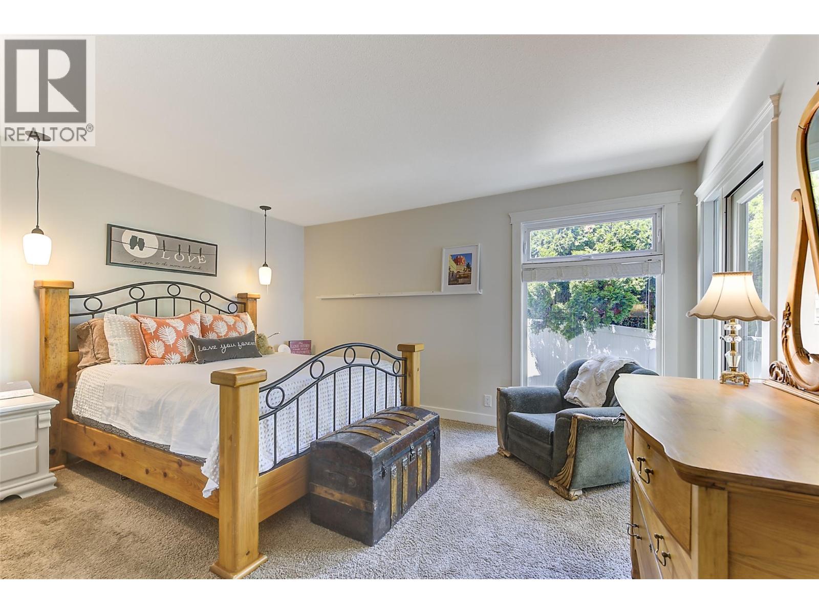 2231 Bridgeview Road - 39