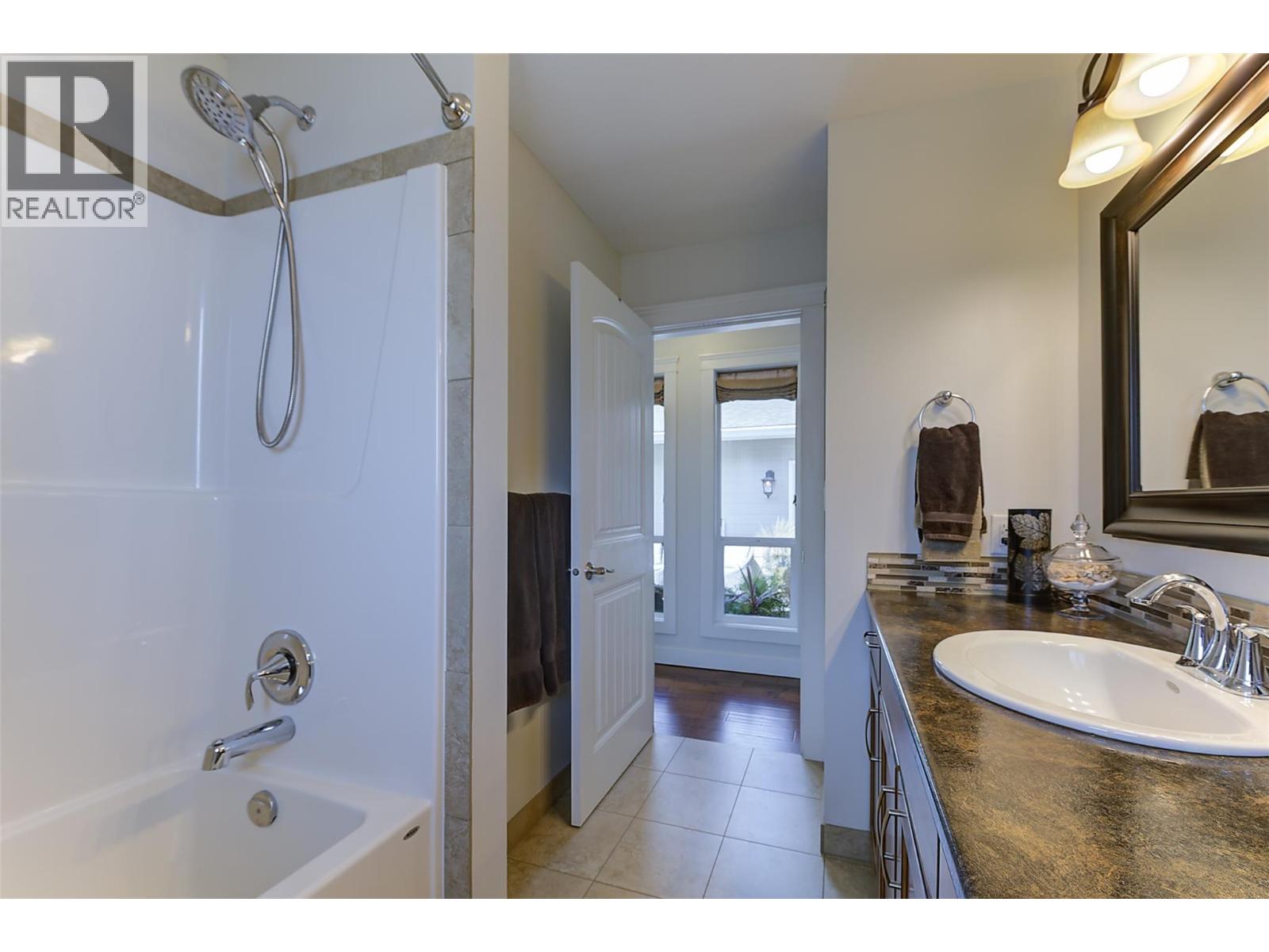  2231 Bridgeview Road, West Kelowna