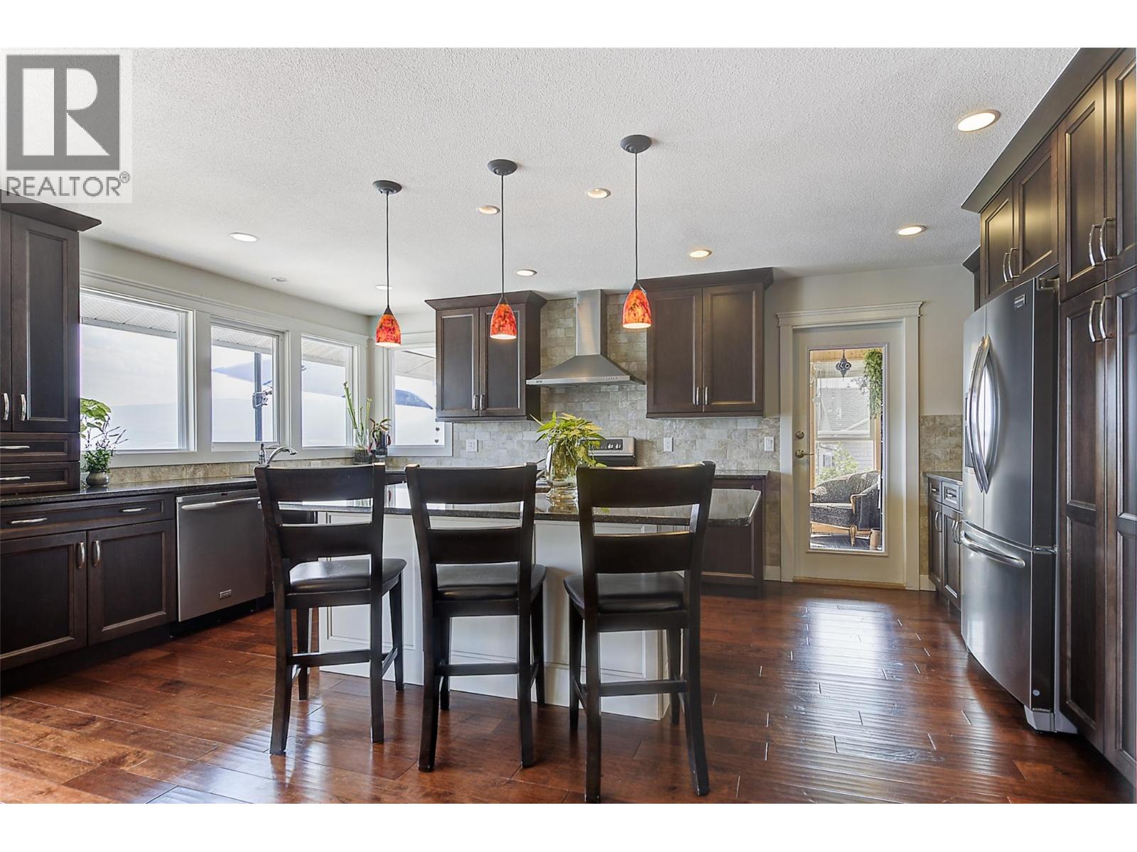 2231 Bridgeview Road - 19