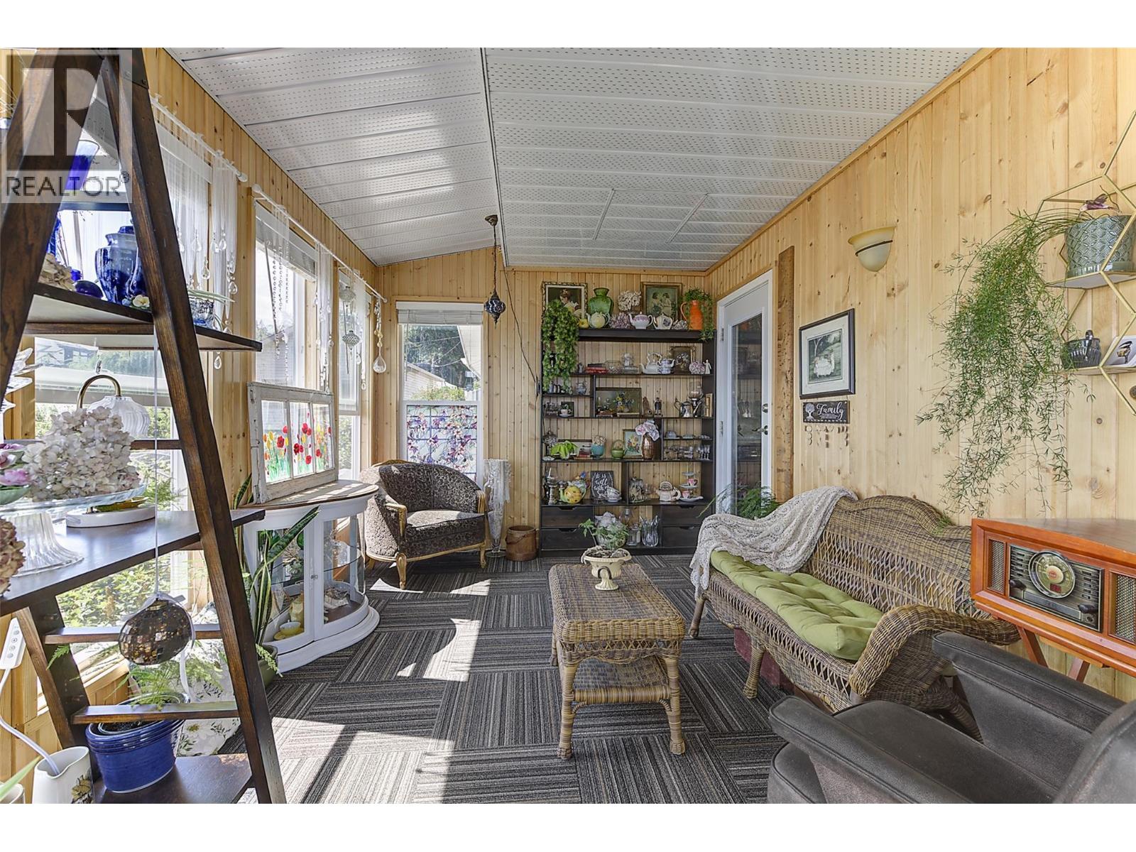  2231 Bridgeview Road, West Kelowna