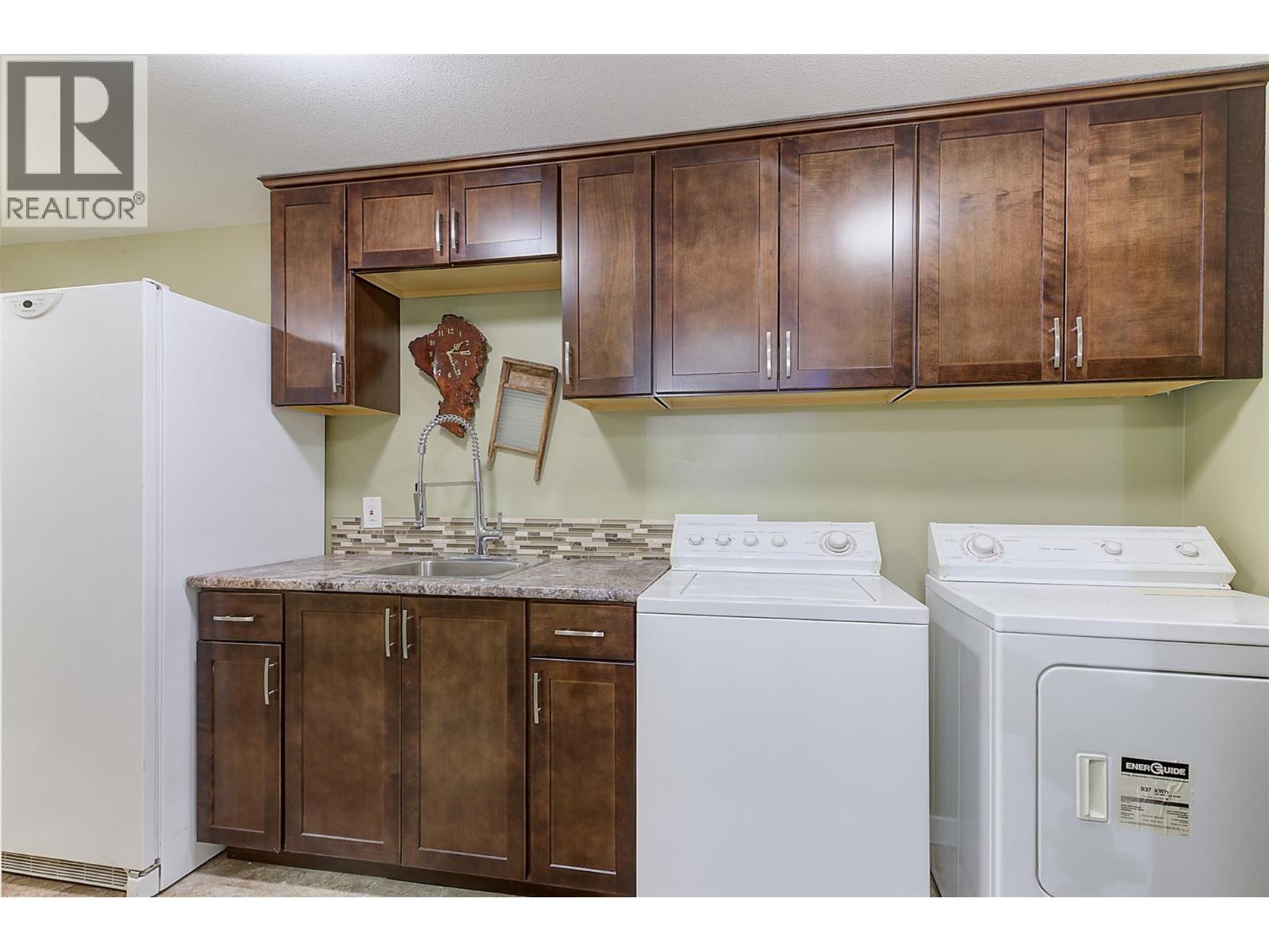  2231 Bridgeview Road, West Kelowna