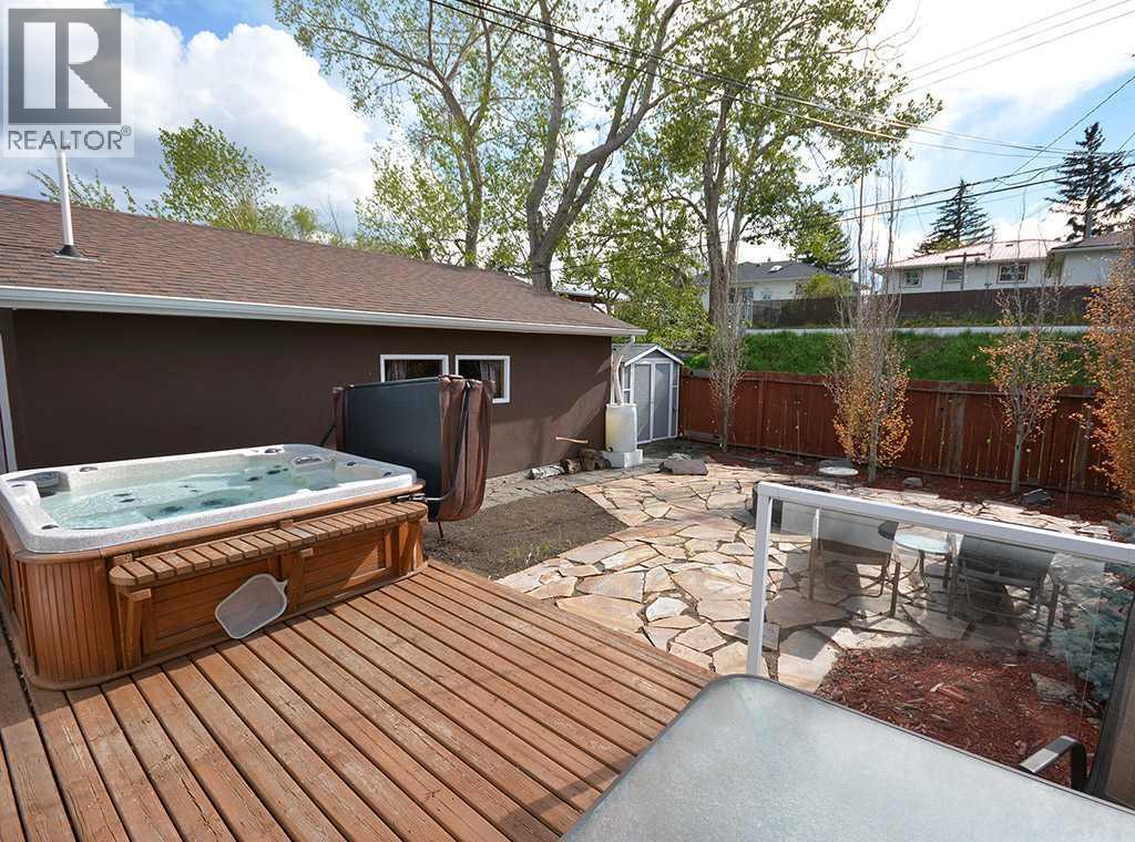 247 Simons Road NW - 37