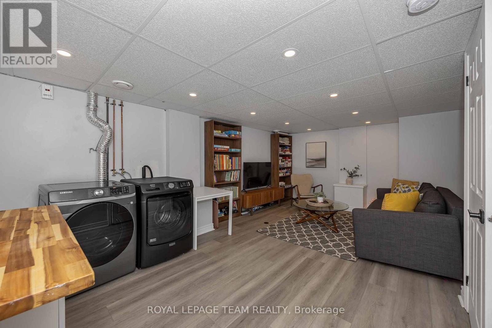 4 Bed, 3 Bath House for Sale in Ottawa – 9 – 583 TWEEDSMUIR AVENUE, Ottawa – MLS# X13664506 - Image 34