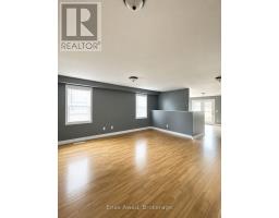 102 Mill Street, Russell, ON K4R1A2 Photo 11