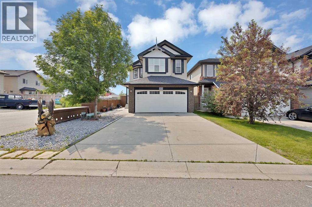 283 Taralake Landing NE, Taradale, Calgary photo 1