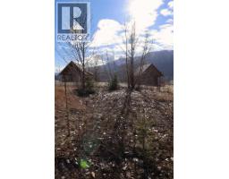 2633 Squilax Anglemont Road Unit# 144, Lee Creek, BC V0E1M4 Photo 11