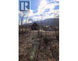 2633 Squilax Anglemont Road Unit# 147, Lee Creek, BC V0E1M4 Photo 10