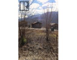 2633 Squilax Anglemont Road Unit# 150, Lee Creek, BC V0E1M4 Photo 10