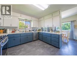 6055 Darcy Road, Grand Forks, BC V0H1H4 Photo 17