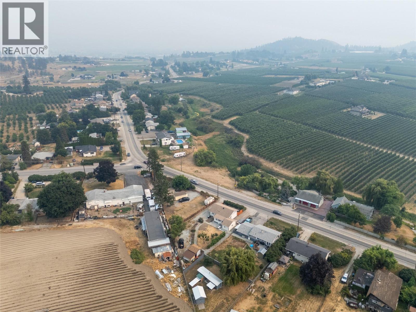 292 Valley Road N, Kelowna