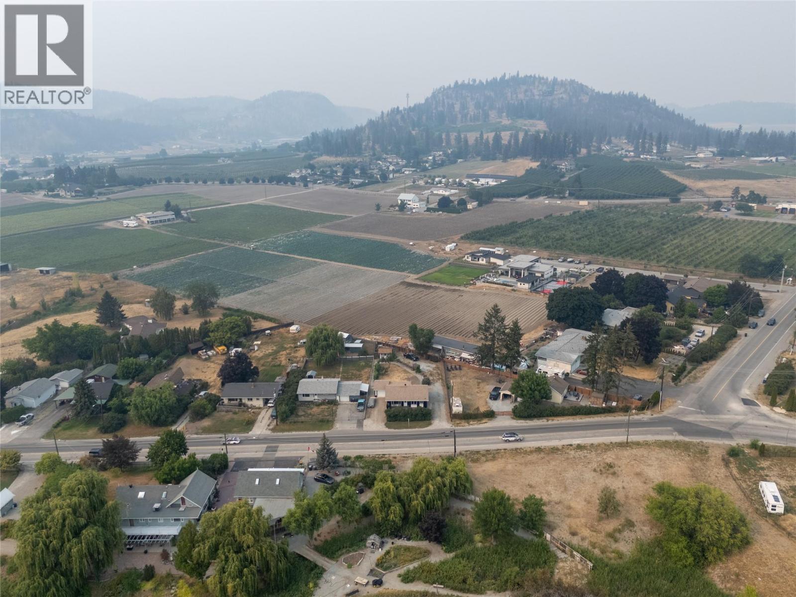 292 Valley Road N, Kelowna