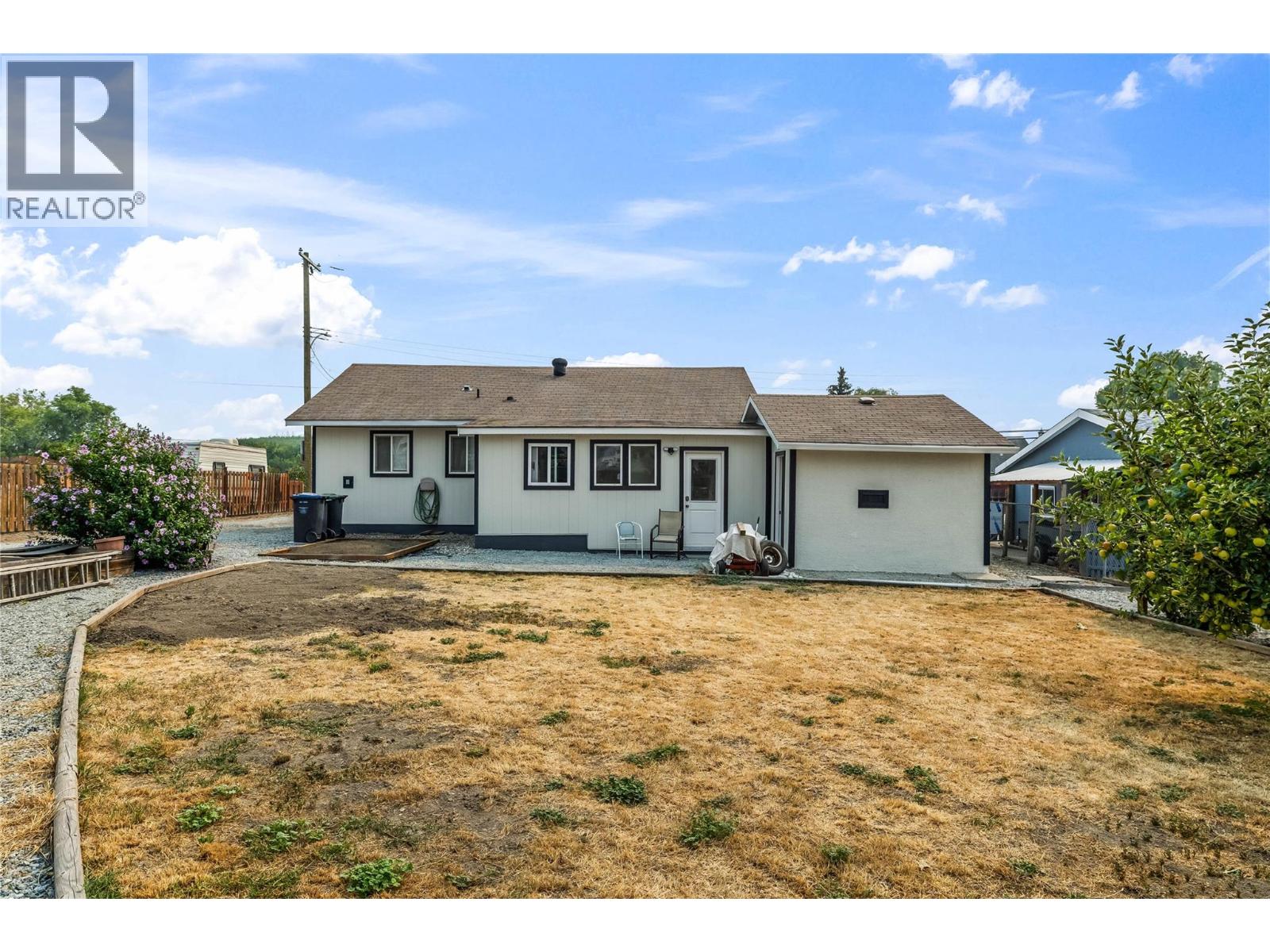 292 Valley Road N - 13