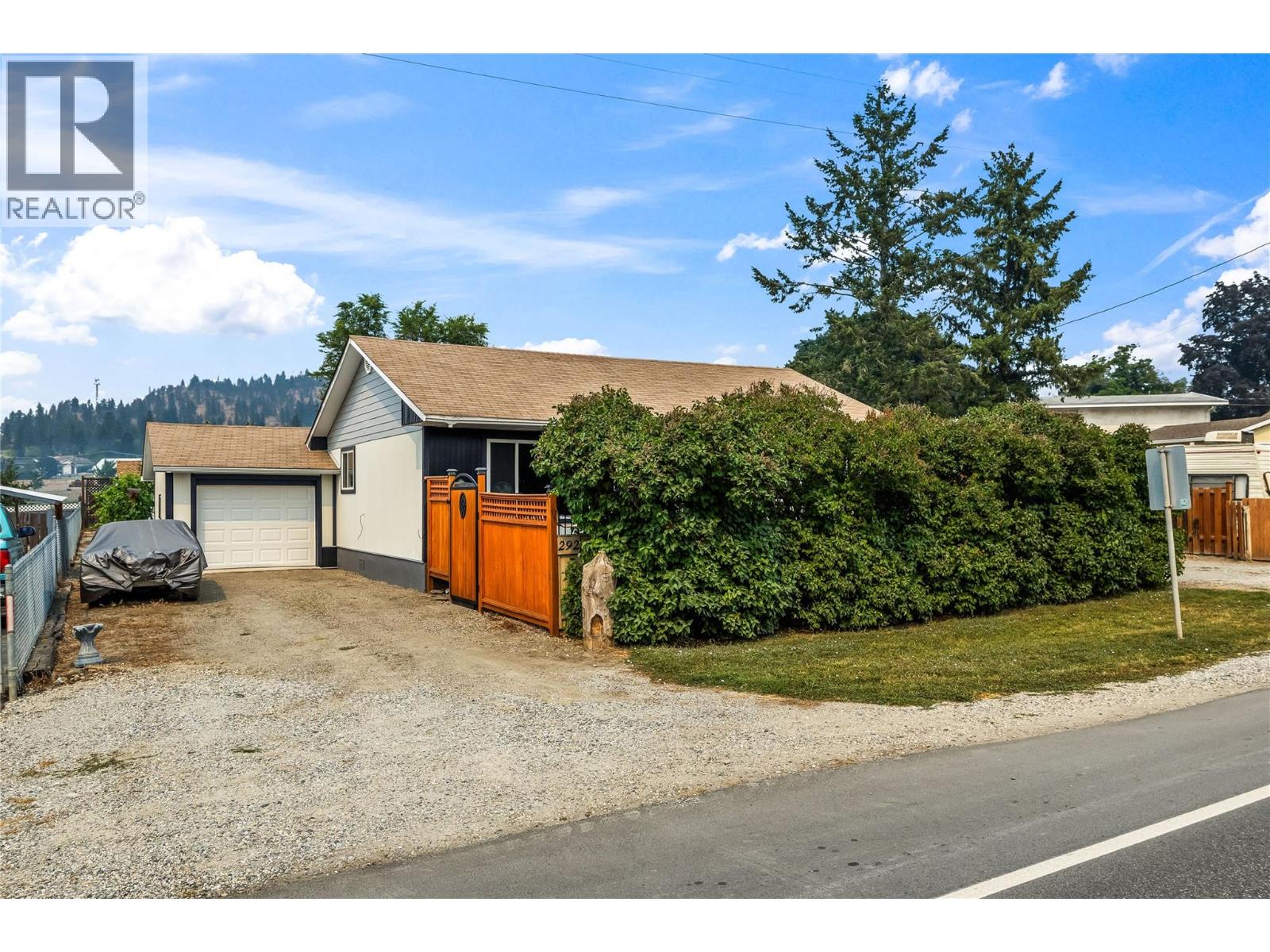 292 Valley Road N, Kelowna