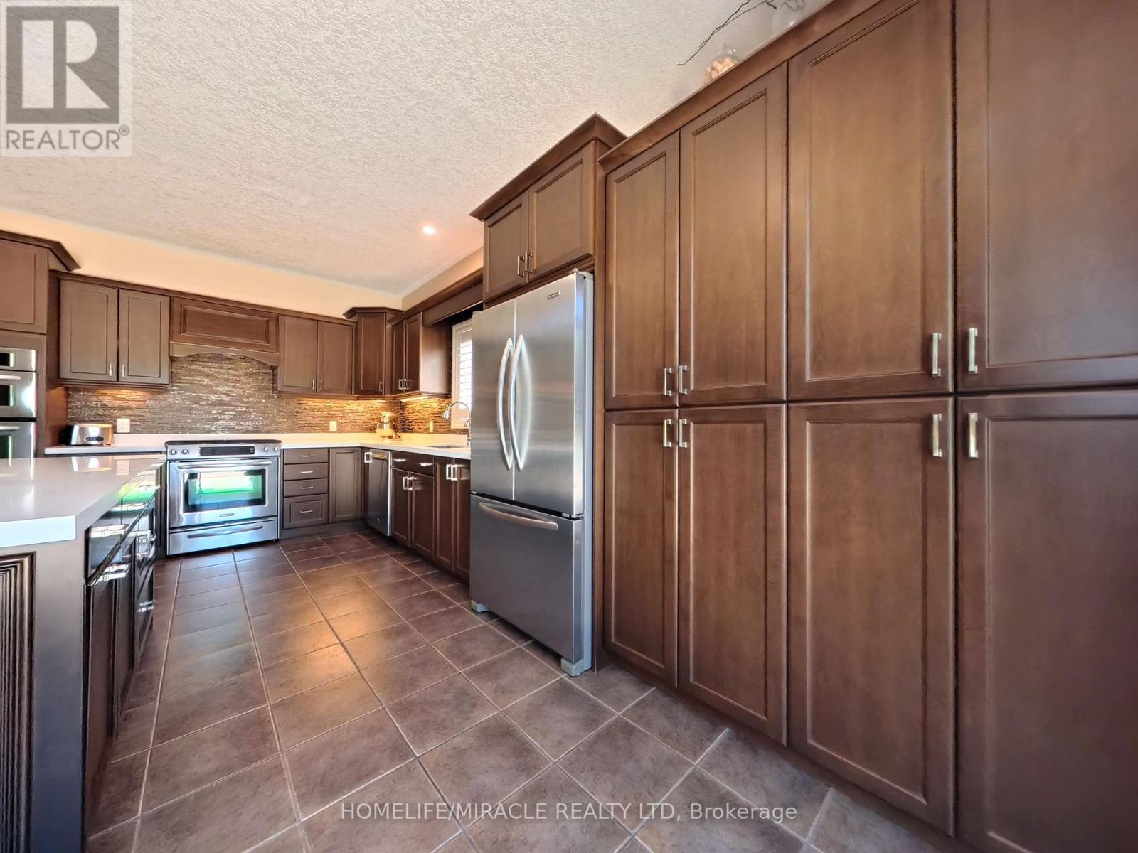 913 VALEBROOK COURT - 12