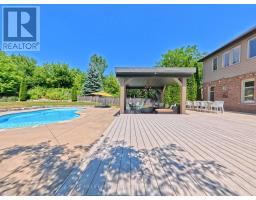 913 Valebrook Court, Kitchener, ON N2A0E5 Photo 45
