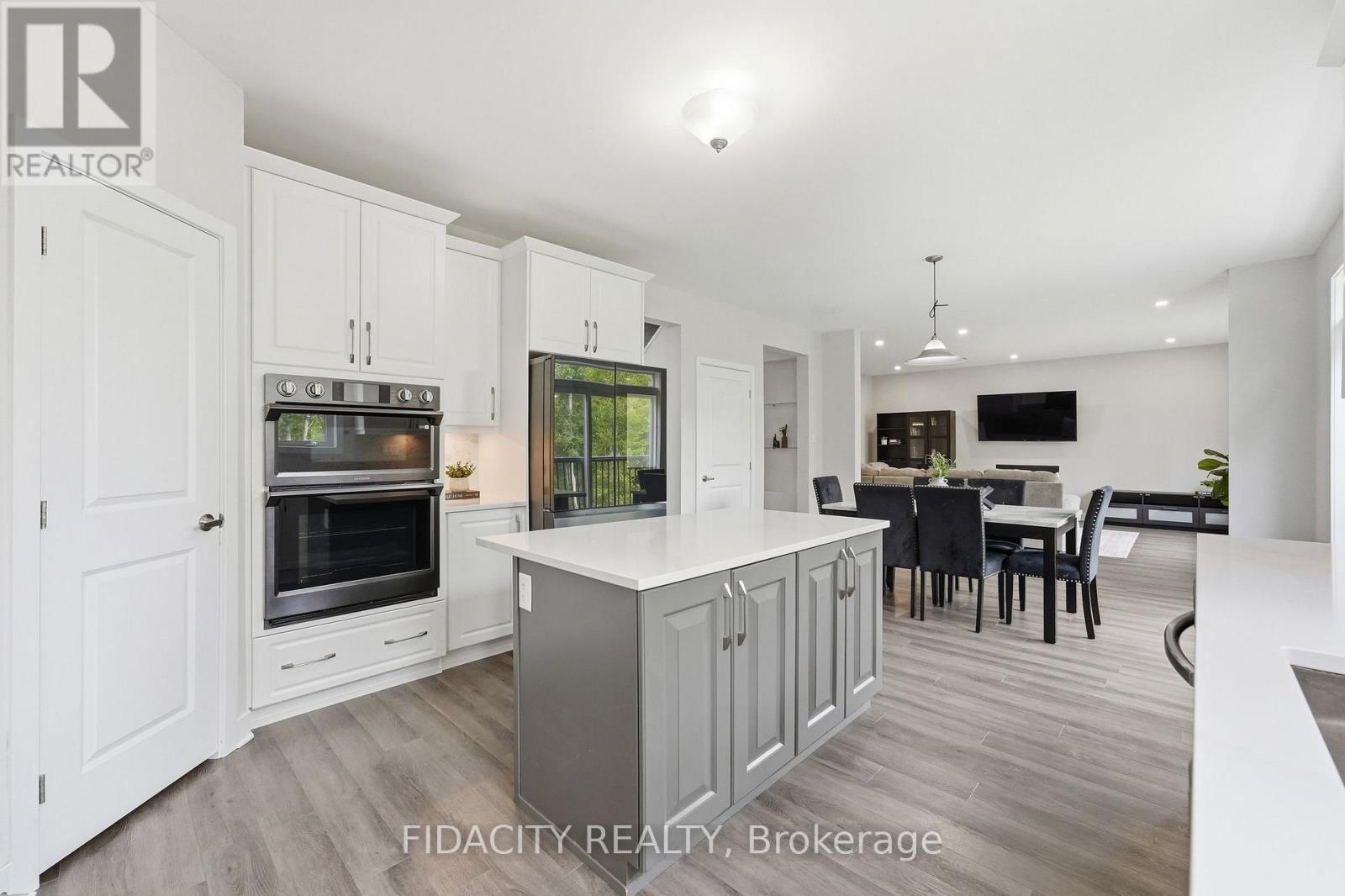 252 ANTLER COURT - Image 15