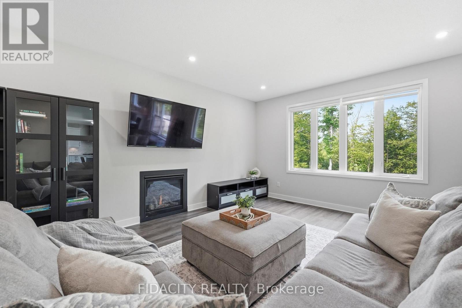 252 ANTLER COURT - Image 19