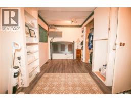 513-515 2nd Avenue S, Simmie, SK S0N2N0 Photo 11