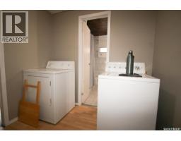 513-515 2nd Avenue S, Simmie, SK S0N2N0 Photo 13