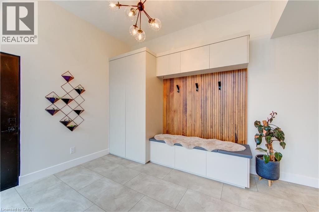 112 MITCHELL Street - Image 6