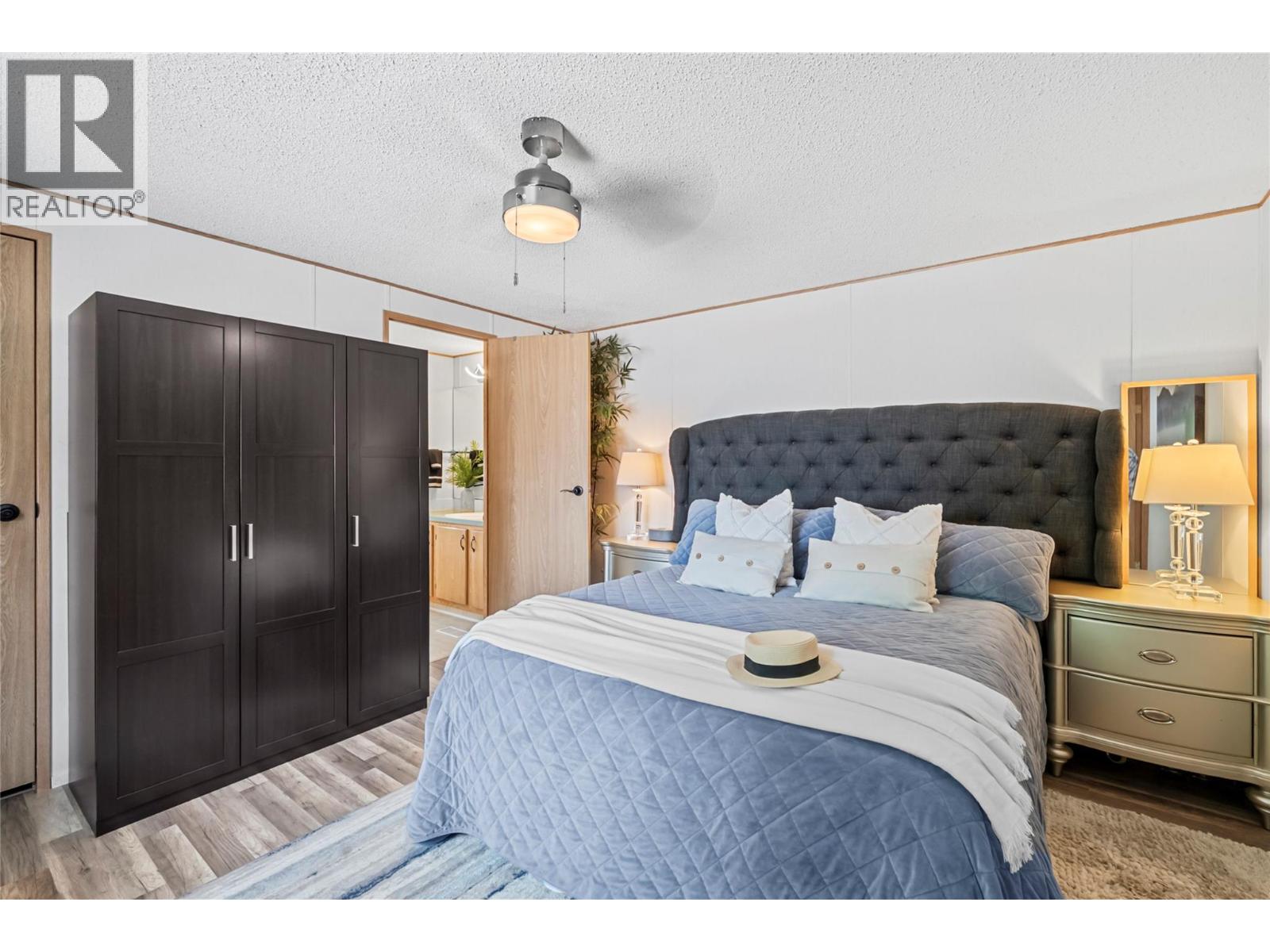 3565 Eagle Bay Road - Image 22