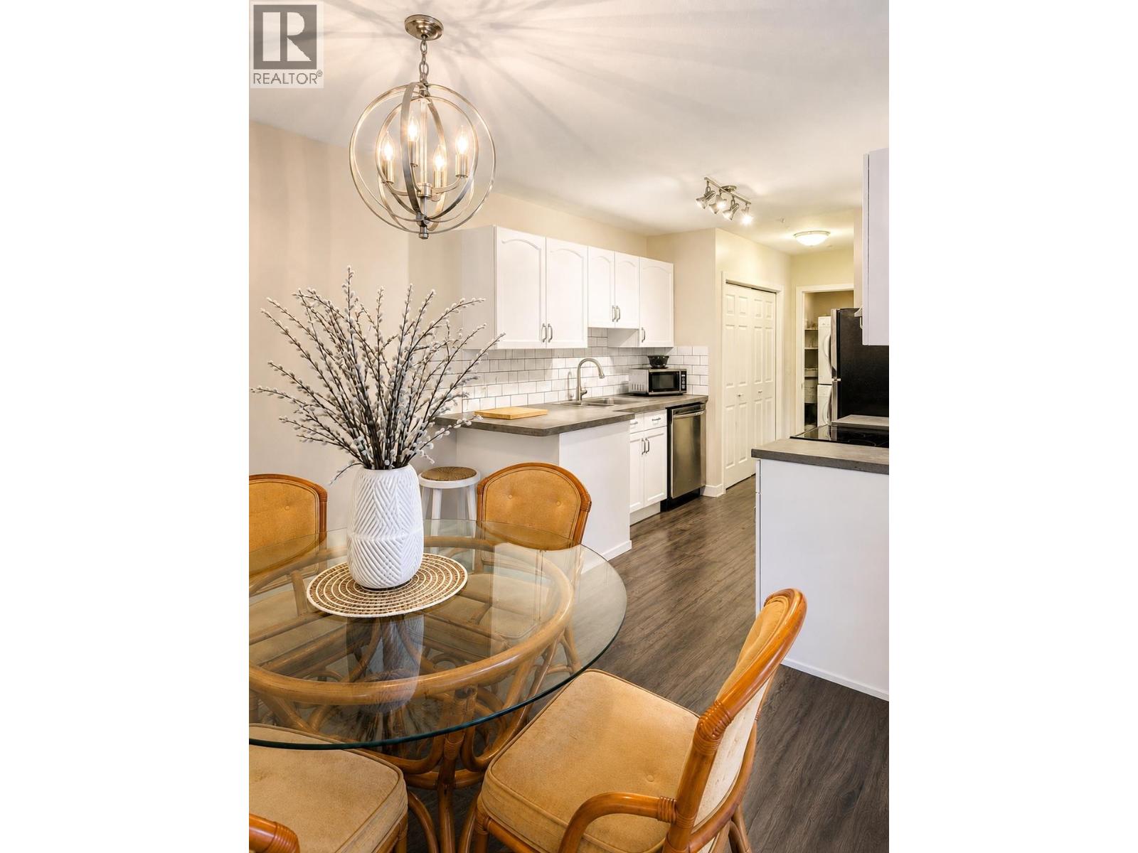 #112 3842 Gordon Drive - 9