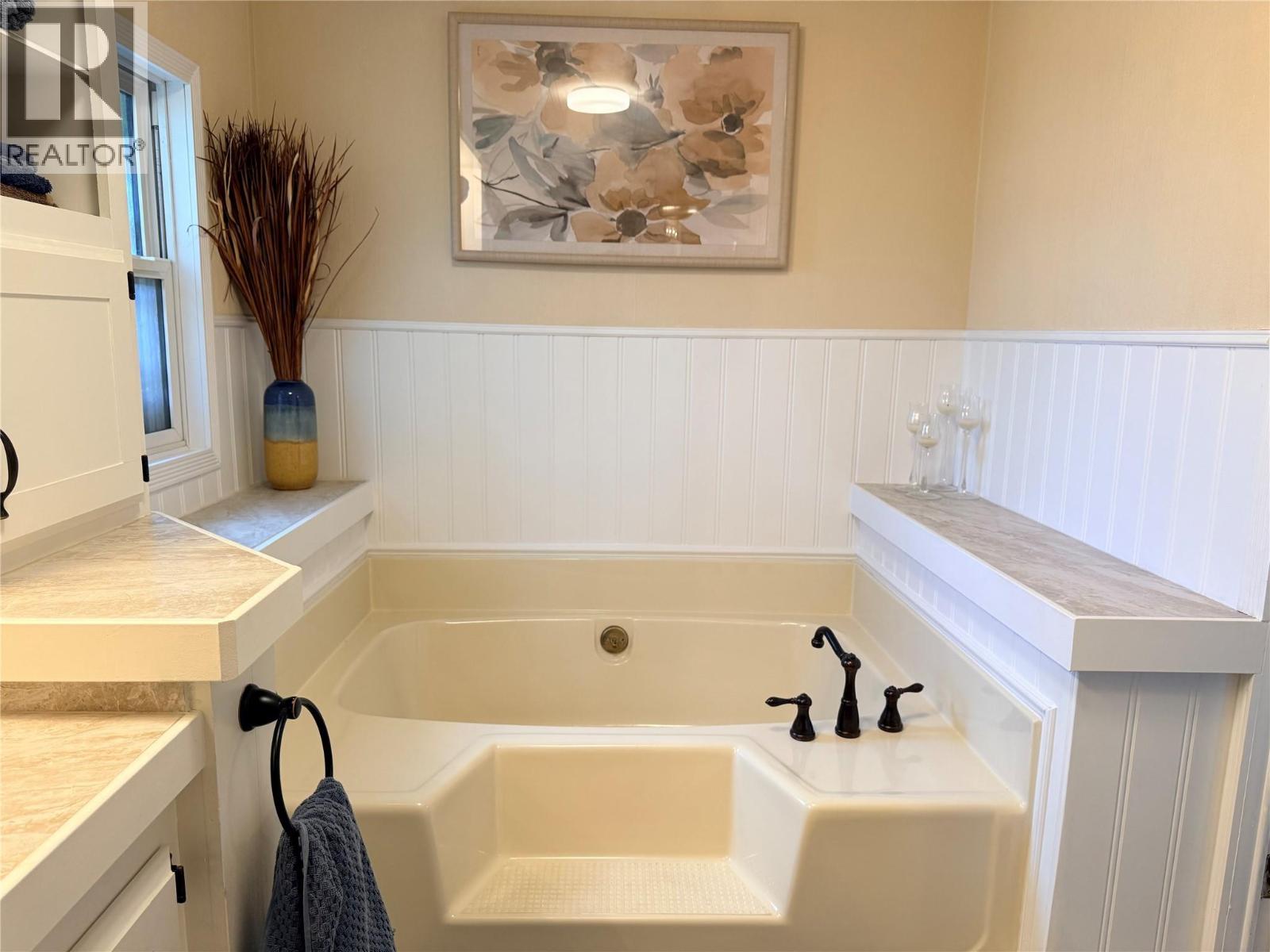 6240 Vine Road - 18