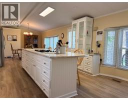 Dining room - 6240 Vine Road, Grand Forks, BC V0H1H4 Photo 9