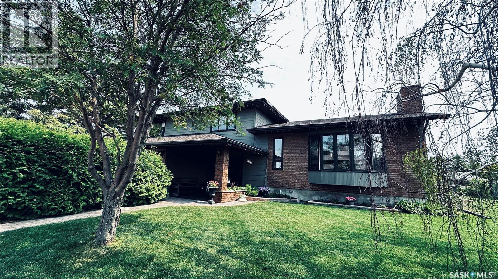 860 1st AVENUE - 15