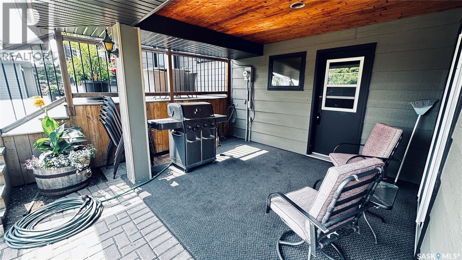 860 1st AVENUE - 9