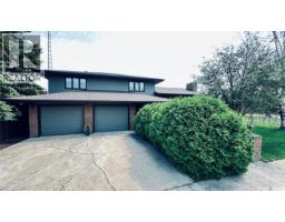 Bonus Room - 860 1st Avenue, Zenon Park, SK S0E1W0 Photo 13