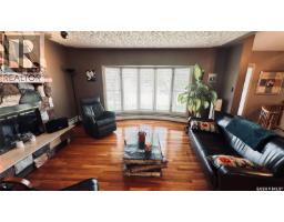 860 1st Avenue, Zenon Park, SK S0E1W0 Photo 24